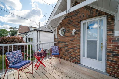 307 Gliddon Ave, Oshawa - Central image-0-1