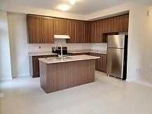 984 Kicking Horse Path, Oshawa, L1J 0B4 | Image 3