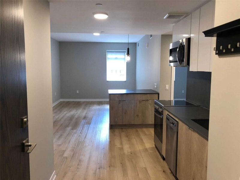 216 - 70 King St E, Oshawa, L1H 0A2 | Image 2