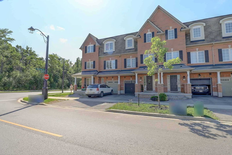 1577 Bruny Ave, Pickering, L1X 0C5 | Image 2