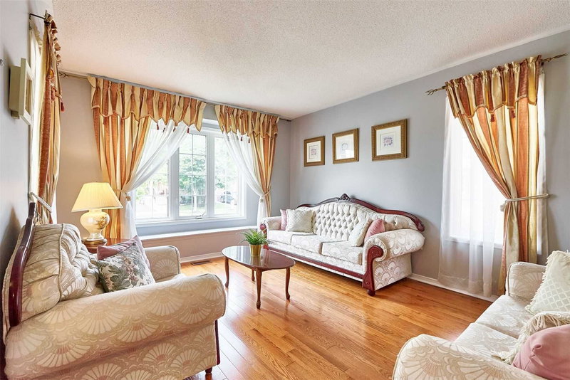 58 Bradbury Cres, Ajax, L1T 4C5 | Image 3