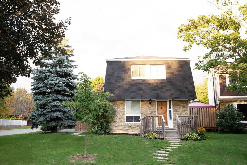 25 Ivanic Crt, Whitby, L1N6E3 | Image 2