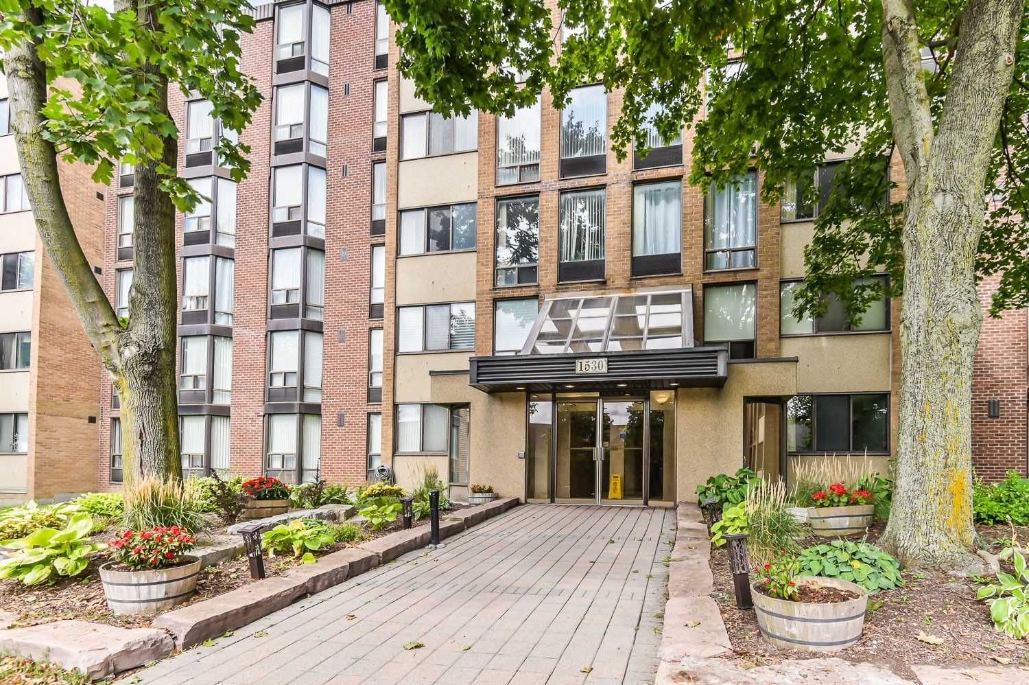 Condo sold at 301-1530 Pickering Pkwy, Pickering, Town Centre, L1V3V8 - MLS: E4907815