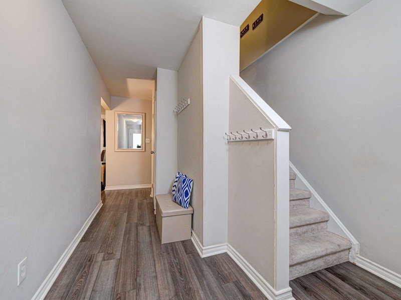 31 Parker Cres, Ajax, L1S3R4 | Image 2