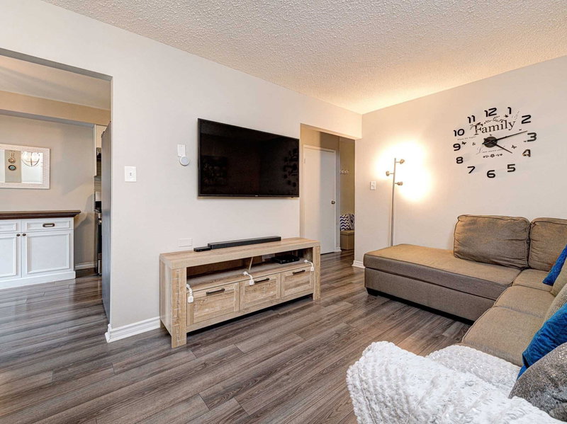 31 Parker Cres, Ajax, L1S3R4 | Image 3