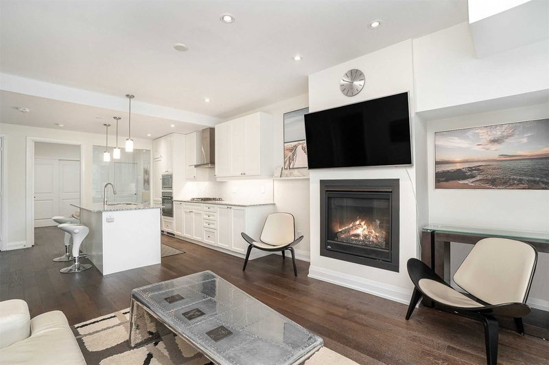 308 - 200 Woodbine Ave, Toronto, M4L3P2 | Image 3