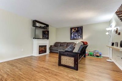 Unit 3 — 110 Ling Rd, Toronto - West Hill image-0-3