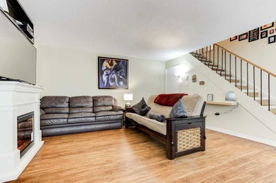 Unit 3 — 110 Ling Rd, Toronto - West Hill image-0-4