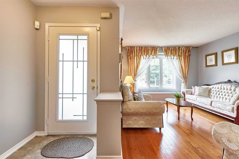 58 Bradbury Cres, Ajax, L1T 4C5 | Image 2