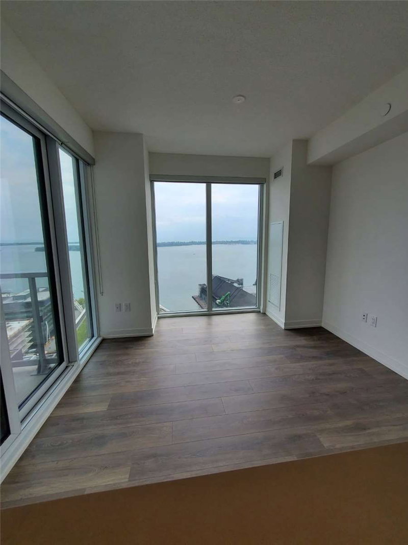 Room2