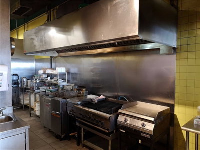 Sale Of Business sold at 9-200 Carnwith Drive, Whitby, Ontario, L1M2J8 - Brooklin - MLS: E4931456