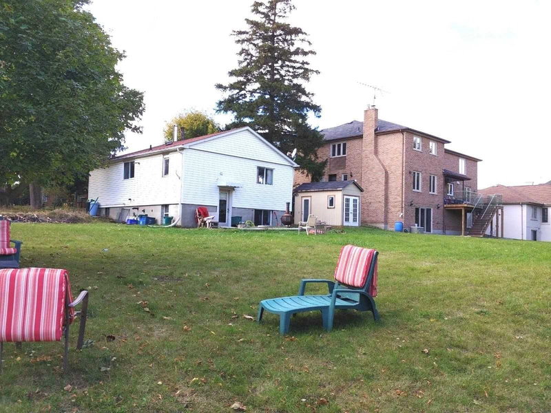 1725 Spruce Hill Rd, Pickering, L1V1S3 | Image 3