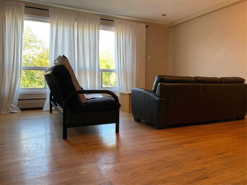 2 - 2844 Danforth Ave, Toronto, M4C1M1 | Image 3