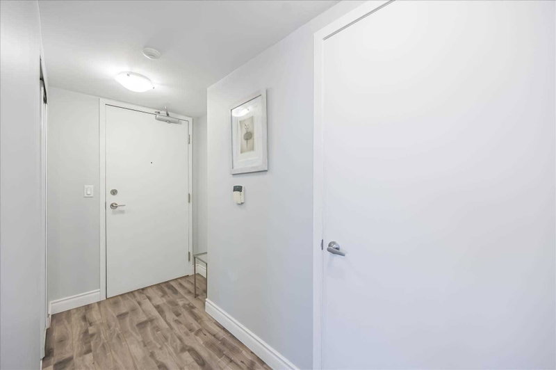 Room1