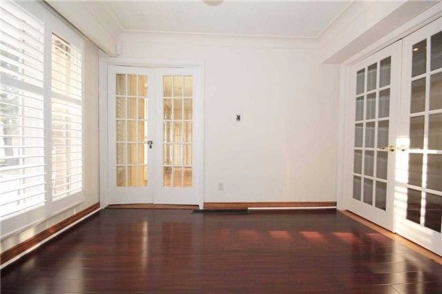 Room1