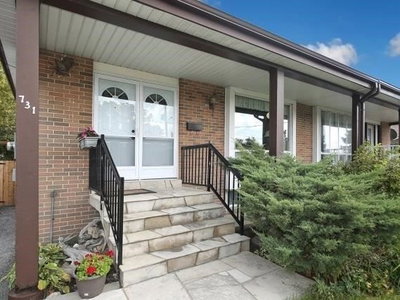 Semi-Detached House sold at 731 Yeremi Street, Pickering, Ontario, L1W2W8 - West Shore - MLS: E4972436