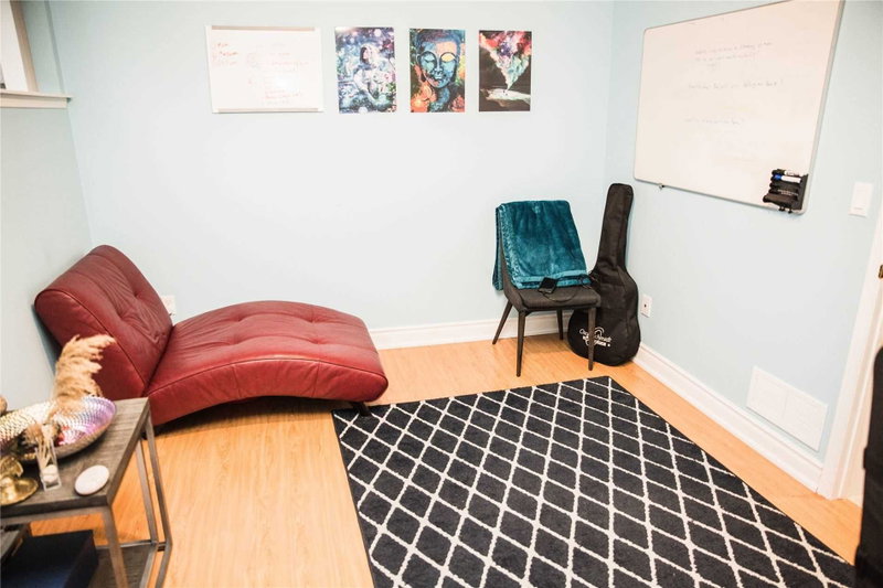 Room2