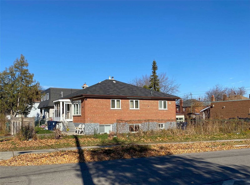 478 Aylesworth Ave, Toronto, M1N 3X9 | Image 2