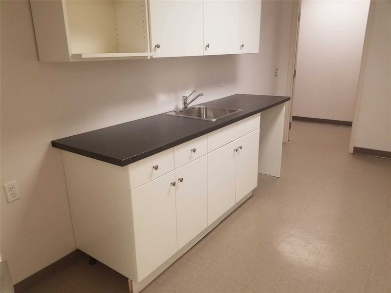 303 - 230 Westney Rd S, Ajax, L1S2C9 | Image 2