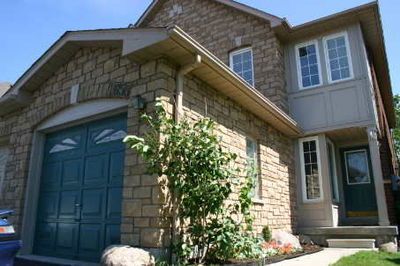 Semi-Detached House sold at 1658 Autumn Crescent, Pickering, Amberlea, L1V6X6 - MLS: E500882