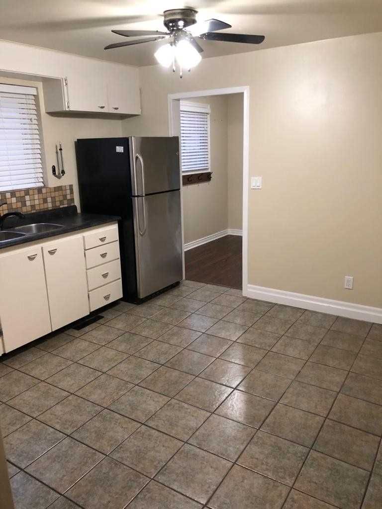 94 Meighen Ave, Toronto, M4B2H7 | Image 2