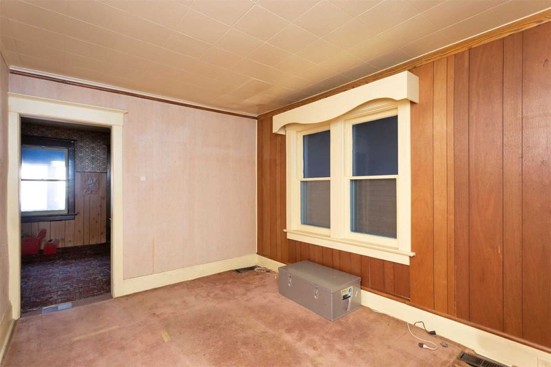 1A Normandy Blvd, Toronto, M4L3K1 | Image 3