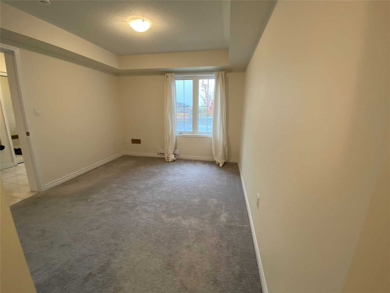 2785 Sapphire Dr, Pickering, L1V 2P8 | Image 2