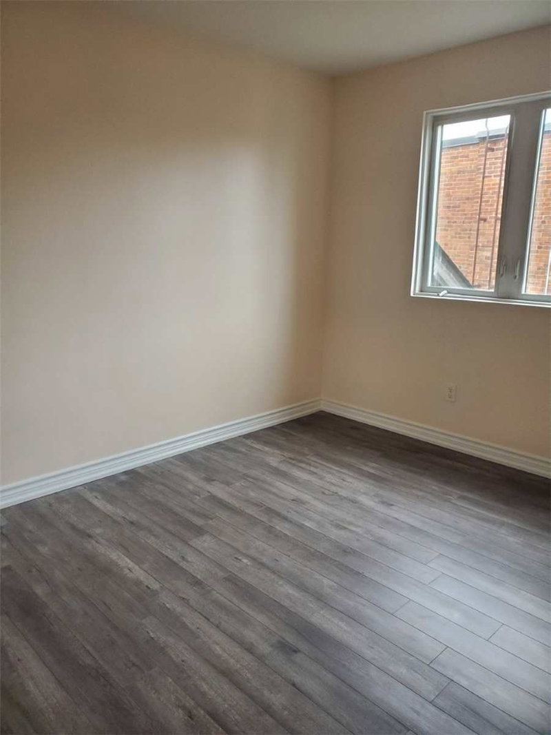 12 & 13 - 109 Old Kingston Rd, Ajax, L1T3A6 | Image 3