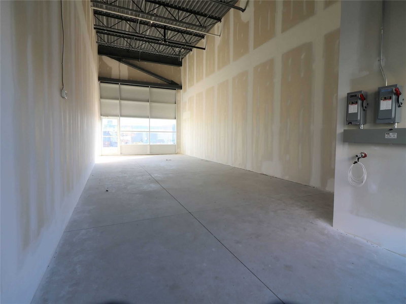 A06 - 127 Lebovic Ave, Toronto, M1L4V9 | Image 3