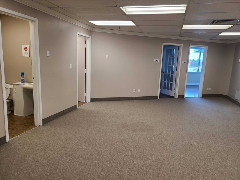 #14B - 1815 Ironstone Manr, Pickering, L1W3W9 | Image 2