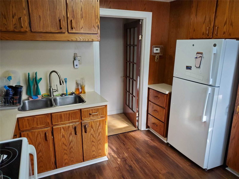 792 Midland Ave, Toronto, M1K4E7 | Image 3