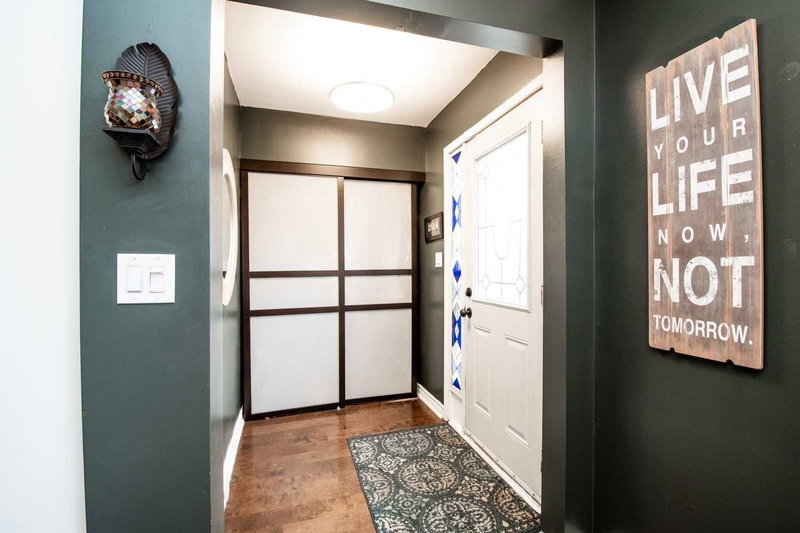 68 Overbank Dr, Oshawa, L1J7Y8 | Image 3