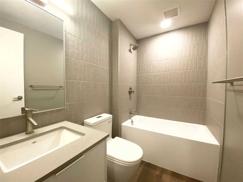 206 - 377 Broadview Ave, Toronto, M4K2M7 | Image 3