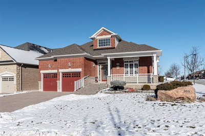 Detached House sold at 938 Red Deer Avenue, Oshawa, Ontario, L1K0C4 - Taunton - MLS: E5112886