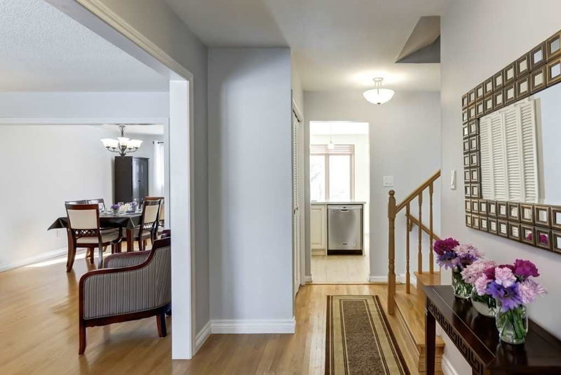 221 Chartland Blvd, Toronto, M1S2S4 | Image 3