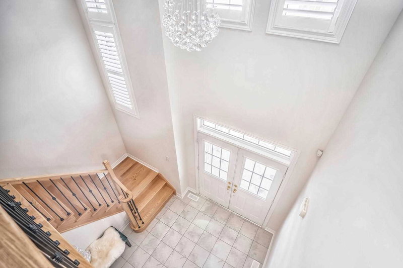 1808 Jack Glenn St, Oshawa, L1K0W3 | Image 3