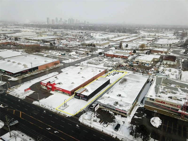 1153 Kennedy Rd, Toronto, M1P2K8 | Image 2