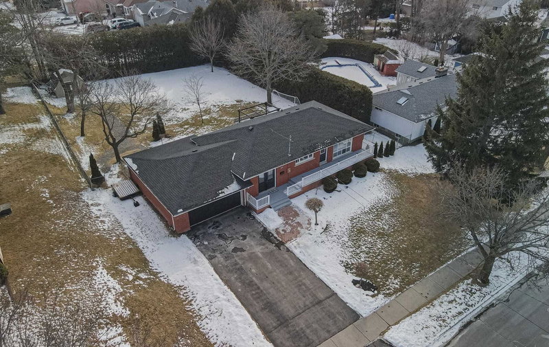 311 Frederick St, Whitby, L1N3T5 | Image 2