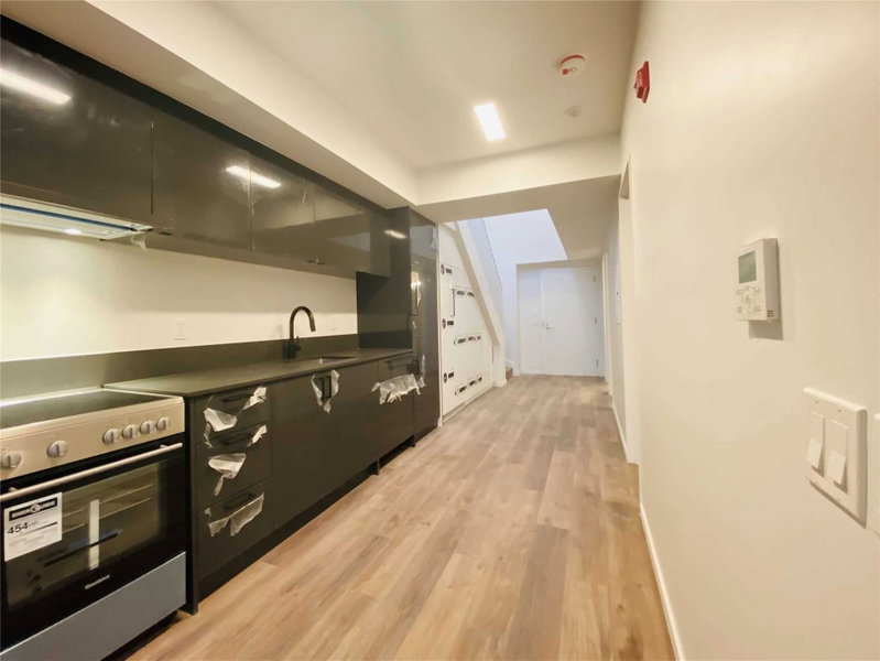 Room2