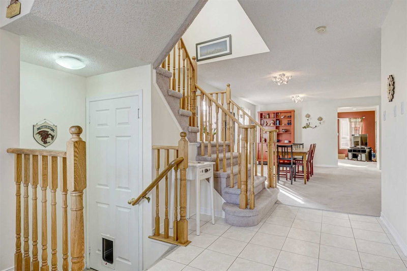 31 Gabrielle Cres, Whitby, L1R3M5 | Image 3