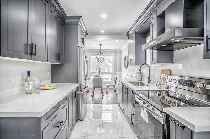 109 Millington Cres, Ajax, L1T 1R7 | Image 2