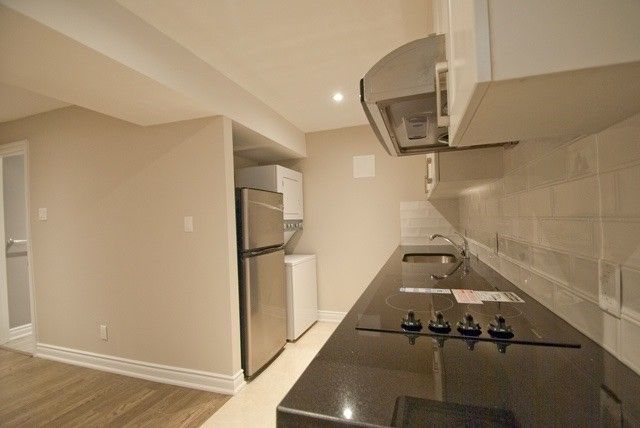 Lower - 10 Dixon Ave, Toronto, M4L 1N3 | Image 2