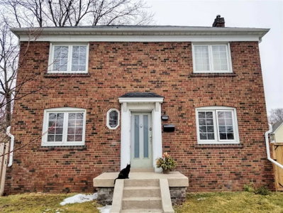 Investment sold at 1173 Broadview Avenue, Toronto, Ontario, M4K2S8 - Broadview North - MLS: E5132870