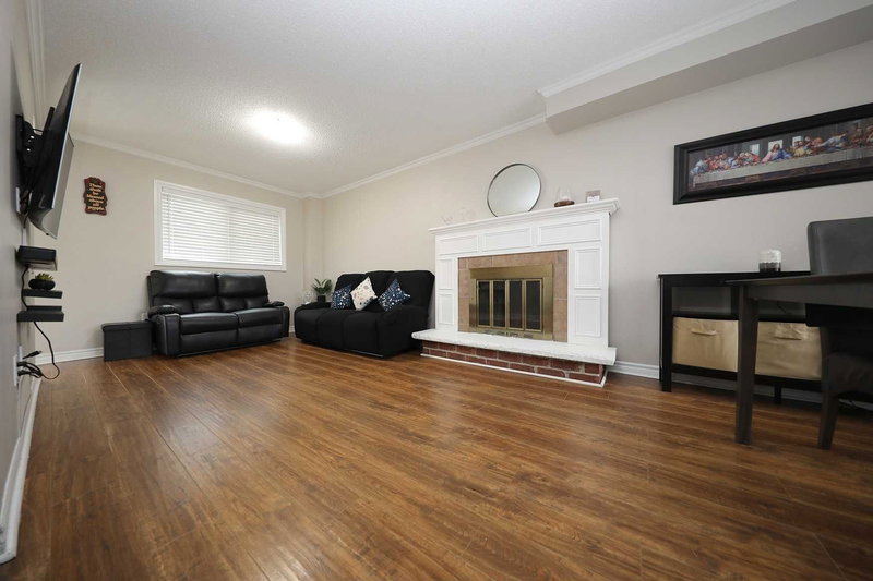 32 Millington Cres, Ajax, L1T1R3 | Image 3