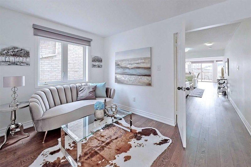 7 Barnham St, Ajax, M1Z0M5 | Image 3