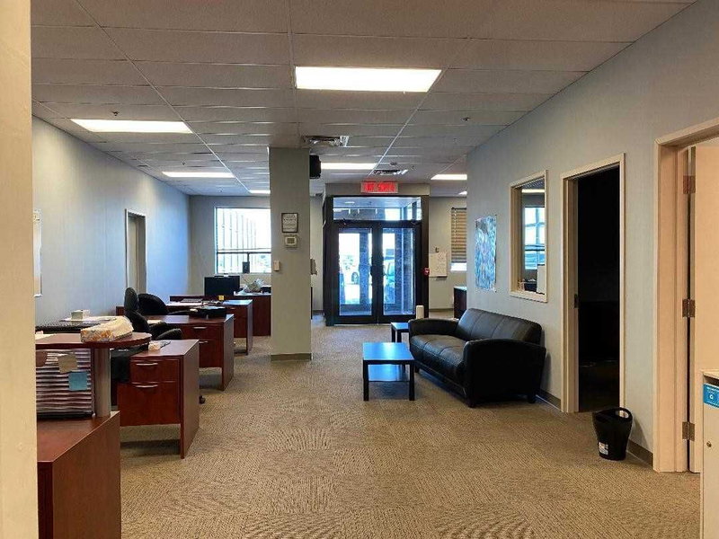 300 - 274 Mackenzie Ave, Ajax, L1S2E9 | Image 2