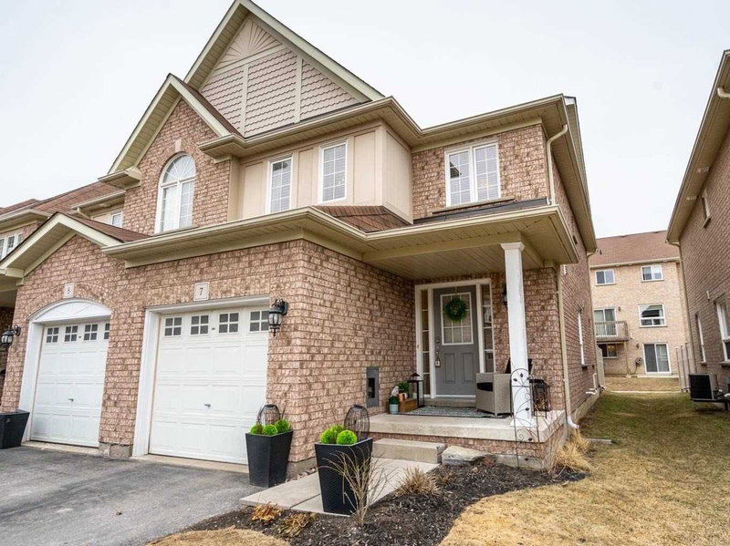 7 - 460 Woodmount Dr, Oshawa, L1K0K4 | Image 2