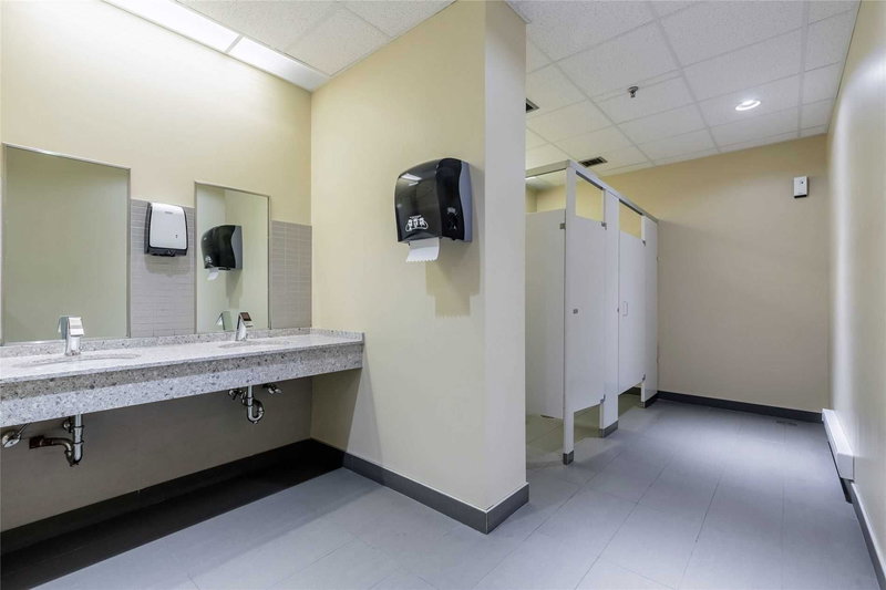 255 - 1099 Kingston Rd, Pickering, L1V1B5 | Image 2