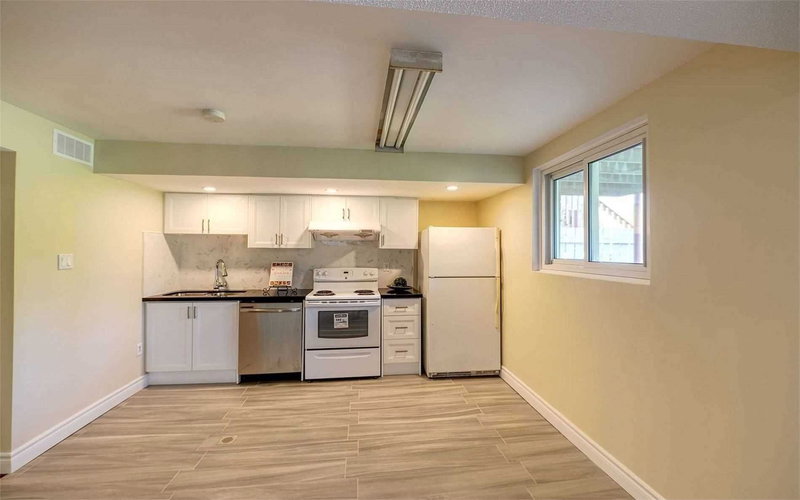 Bsmt - 225 Morningview Tr, Toronto, M1B5L7 | Image 2