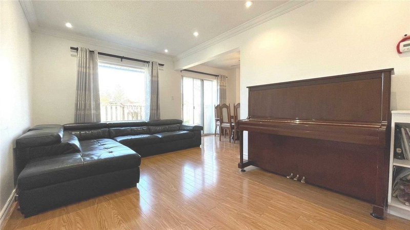 20 - 50 Bridletowne Circ, Toronto, M1W2G8 | Image 3